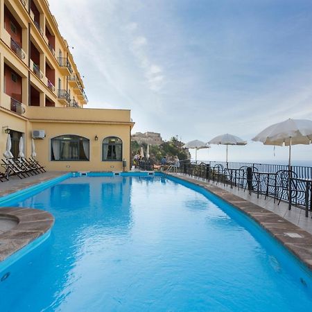 Hotel Sole Castello (Adults Only) Taormina Bagian luar foto