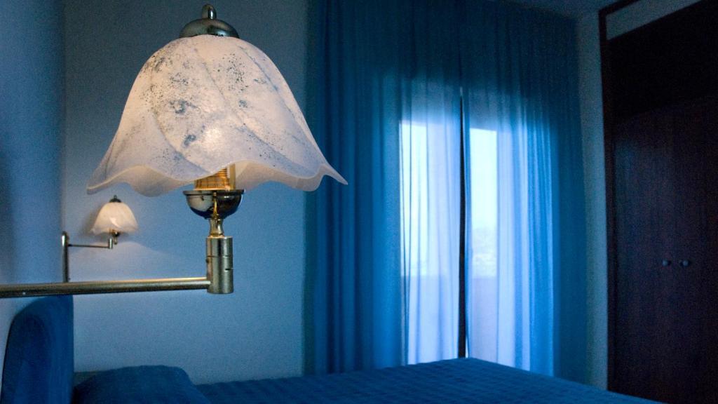 Hotel Sole Castello (Adults Only) Taormina Bagian luar foto