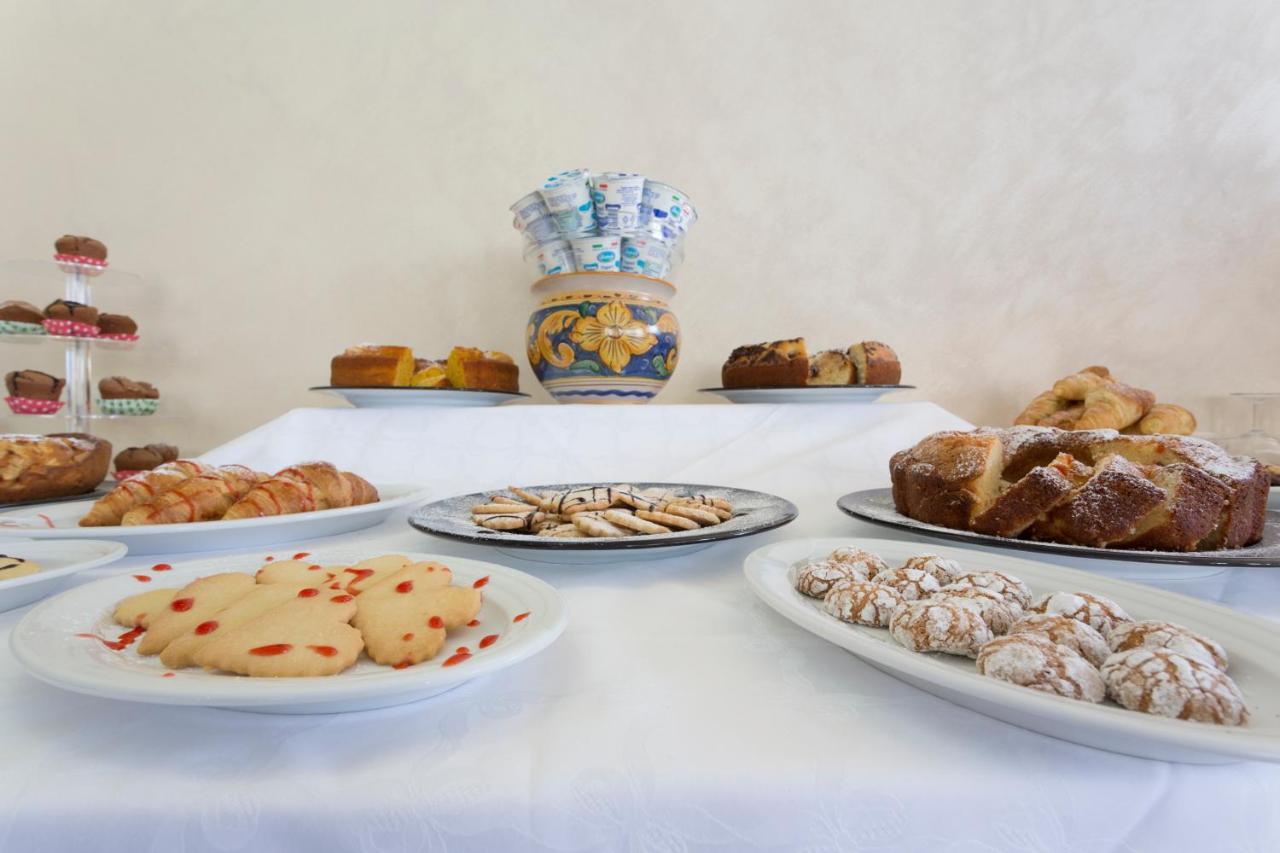 Hotel Sole Castello (Adults Only) Taormina Bagian luar foto