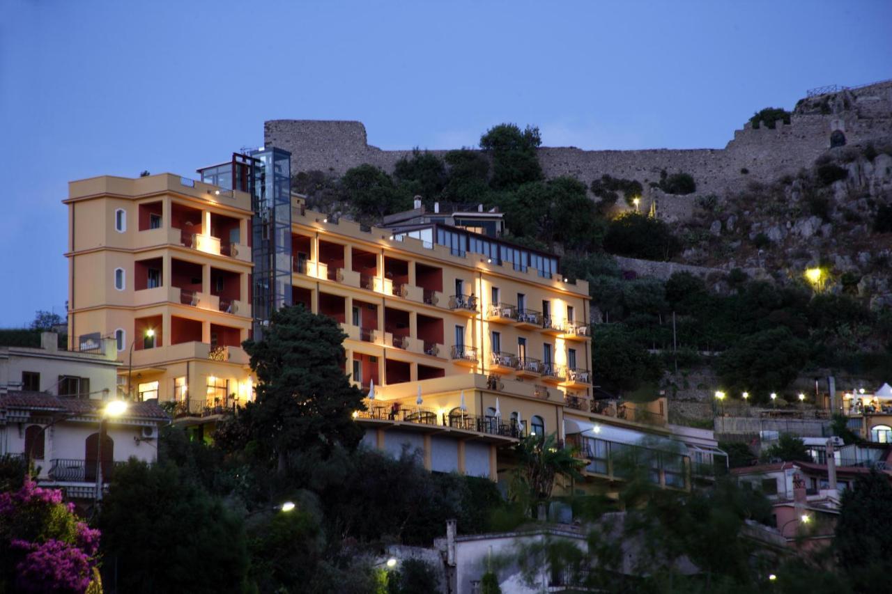 Hotel Sole Castello (Adults Only) Taormina Bagian luar foto