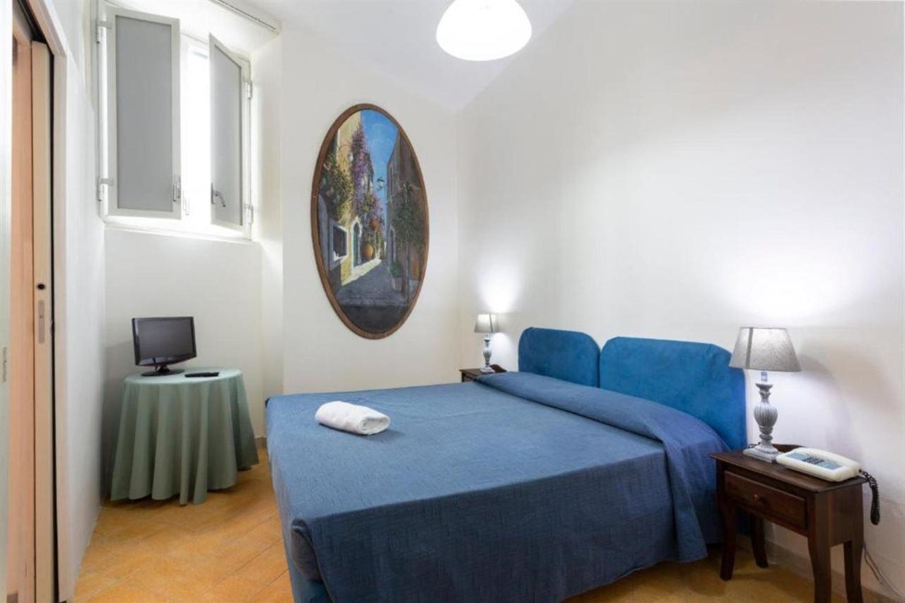 Hotel Sole Castello (Adults Only) Taormina Bagian luar foto